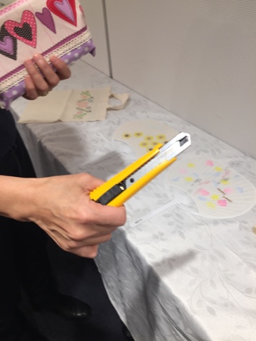 はんこを彫るカッター